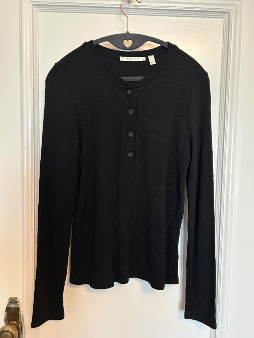 Cyrus Black Long Sleeved Ribbed Henley Size Lg